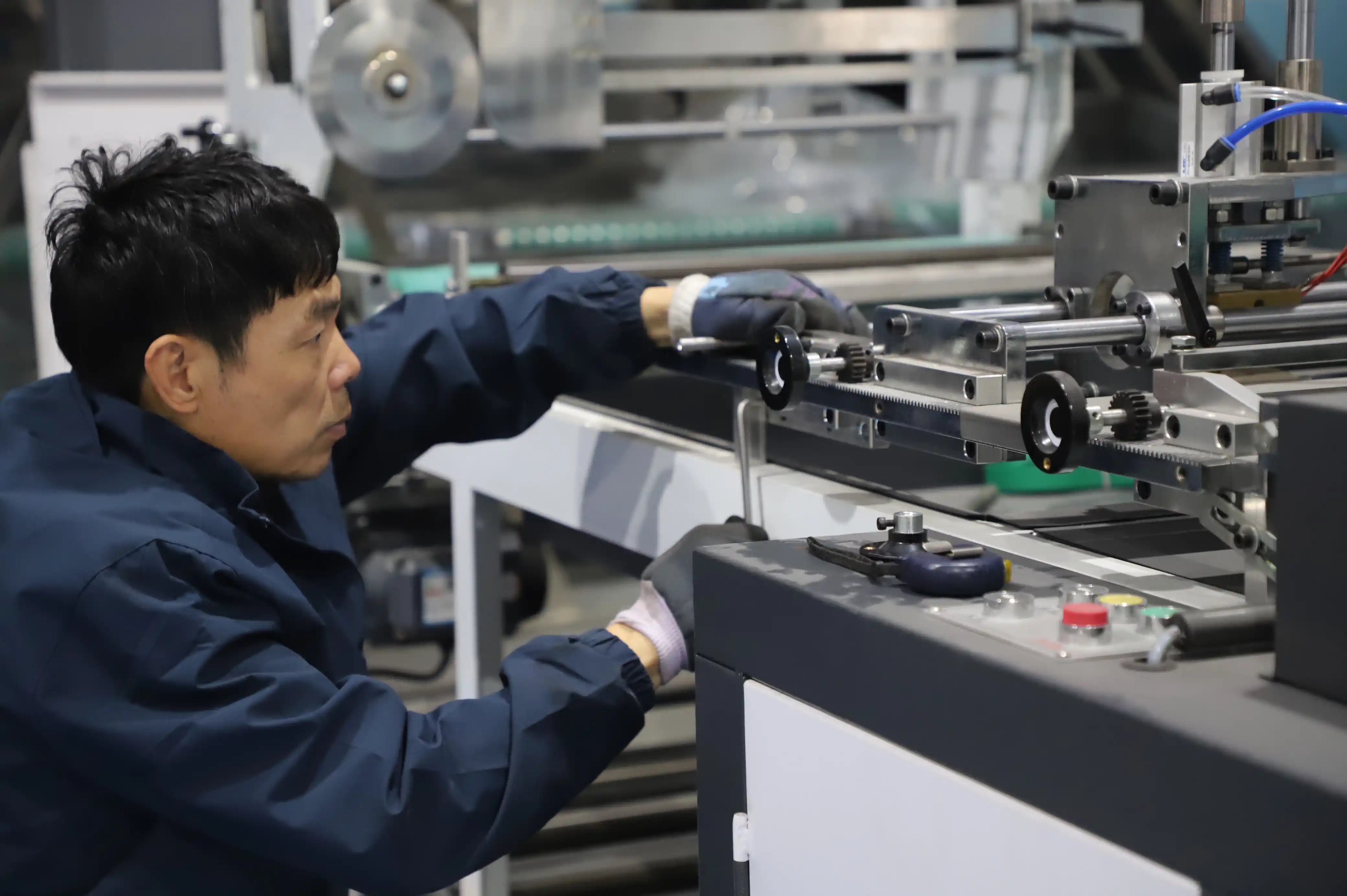 Lingfeng Overseas After-Sales Technical Support Team